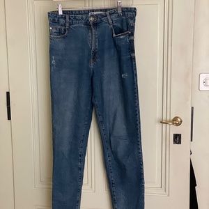 Zara High Rise Mom Jeans Size 8